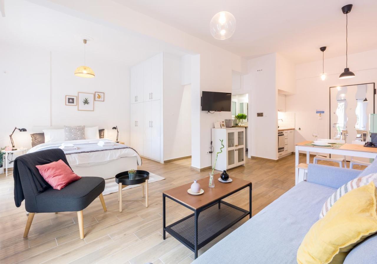 Wide Comfy Studio Apartment Centrally Located In Thissio Atina Dış mekan fotoğraf